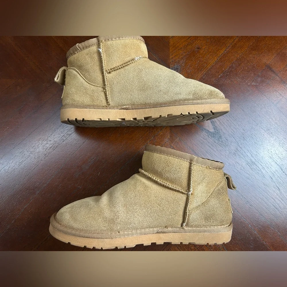 UGG Classic Tan Winter Boots